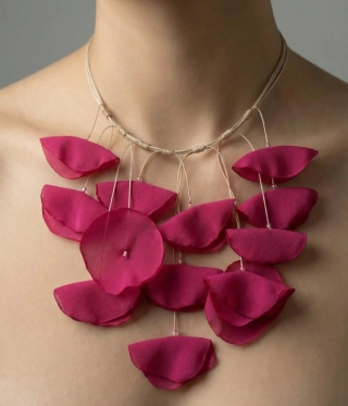 Fleur elegance pink колие