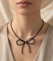 Колие Aura Bow - Black