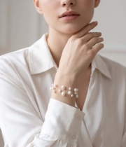 Pearls Cascade – Триредна гривна от перли